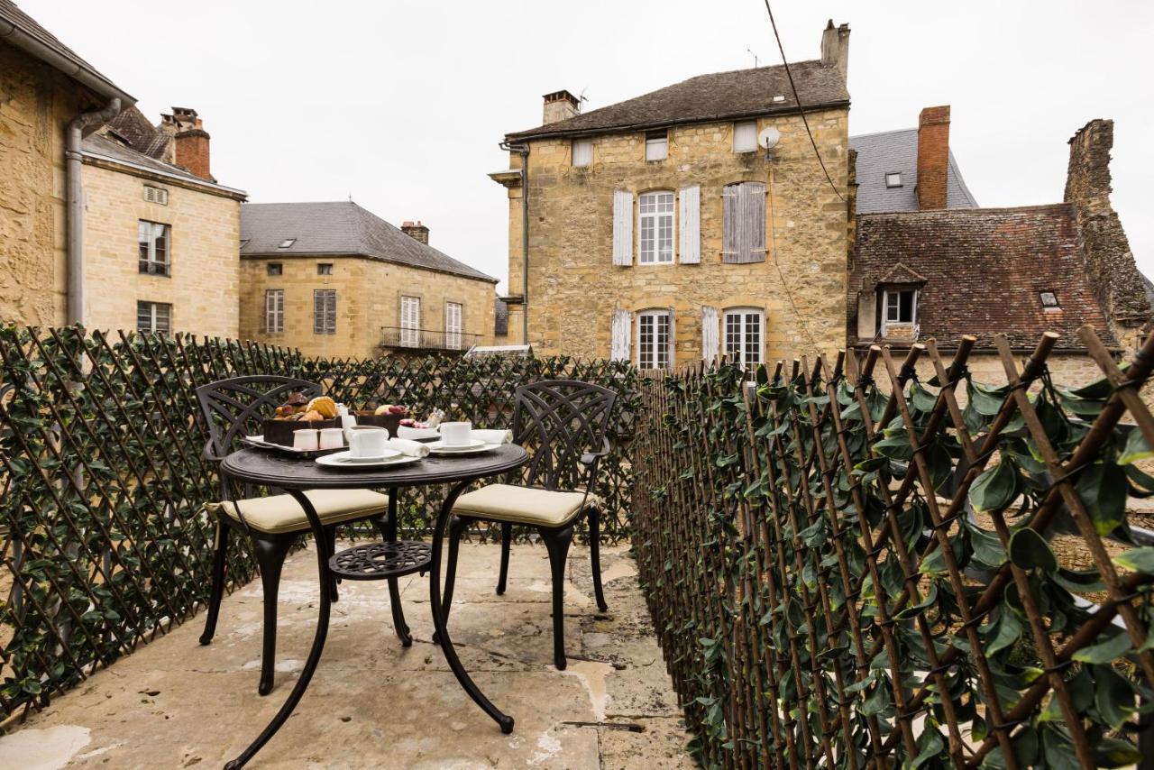 Hotel Le Petit Manoir Sarlat Exterior foto